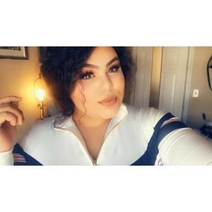 Meet your Posher, Graciela